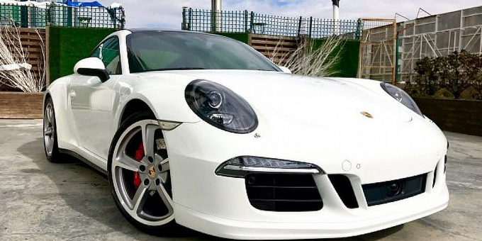 Lüks Araç Kiralama Fırsatı